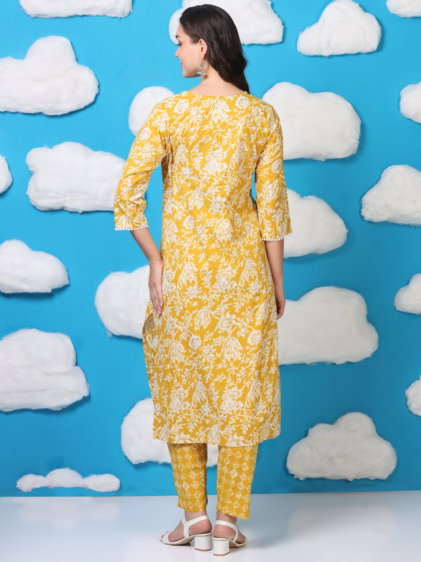 Sunshine Aura– Yellow & White Floral 3-Piece Set (2TP-4-C16)
