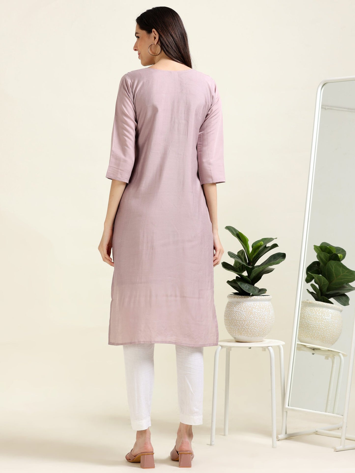 Lilac Boss Babe – Thread Embroidered Cotton Kurti (1JD-7-A6)