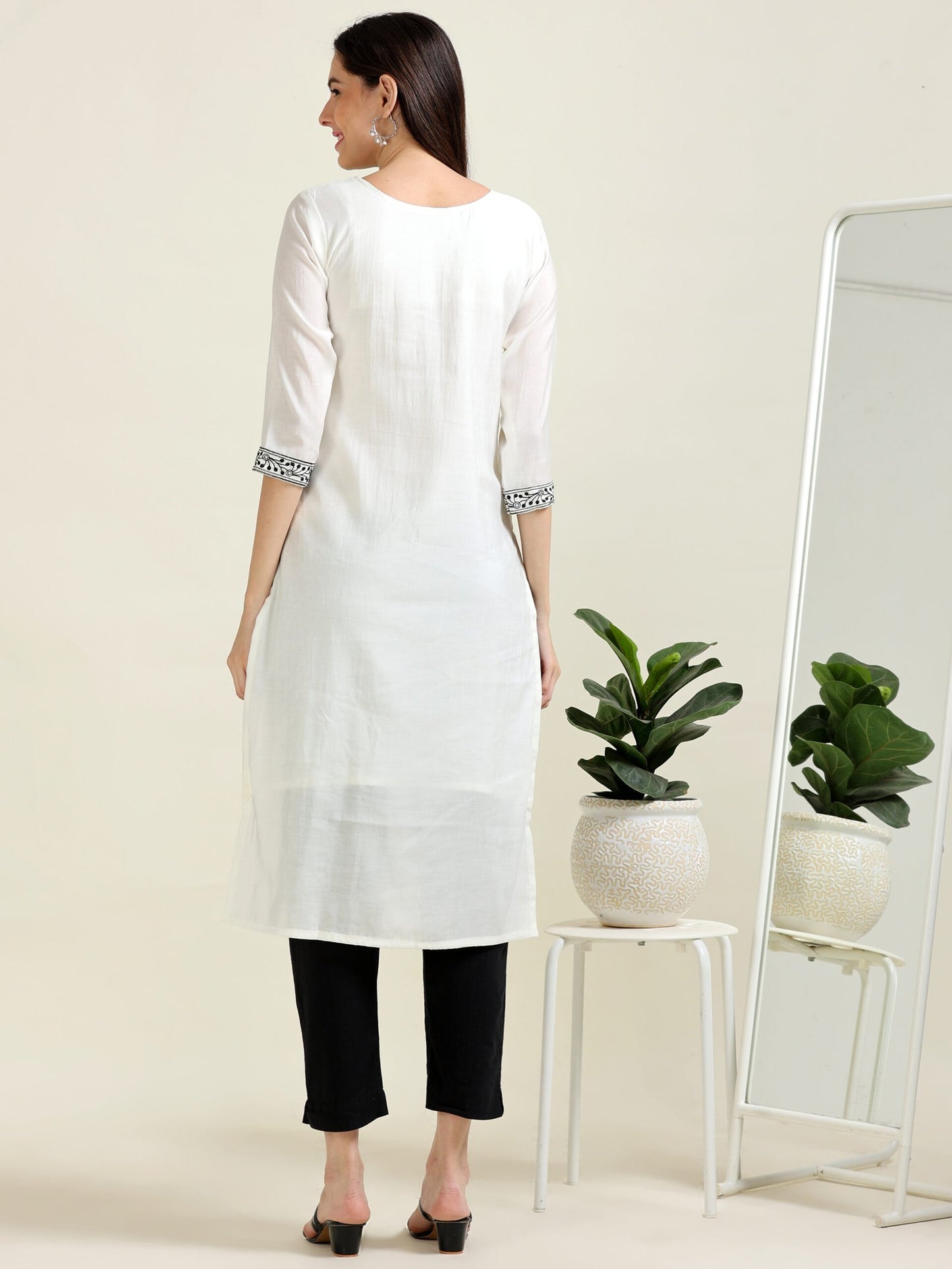 White Panel Chic – Embroidered Straight Cotton Kurti (1JD-9-A12)