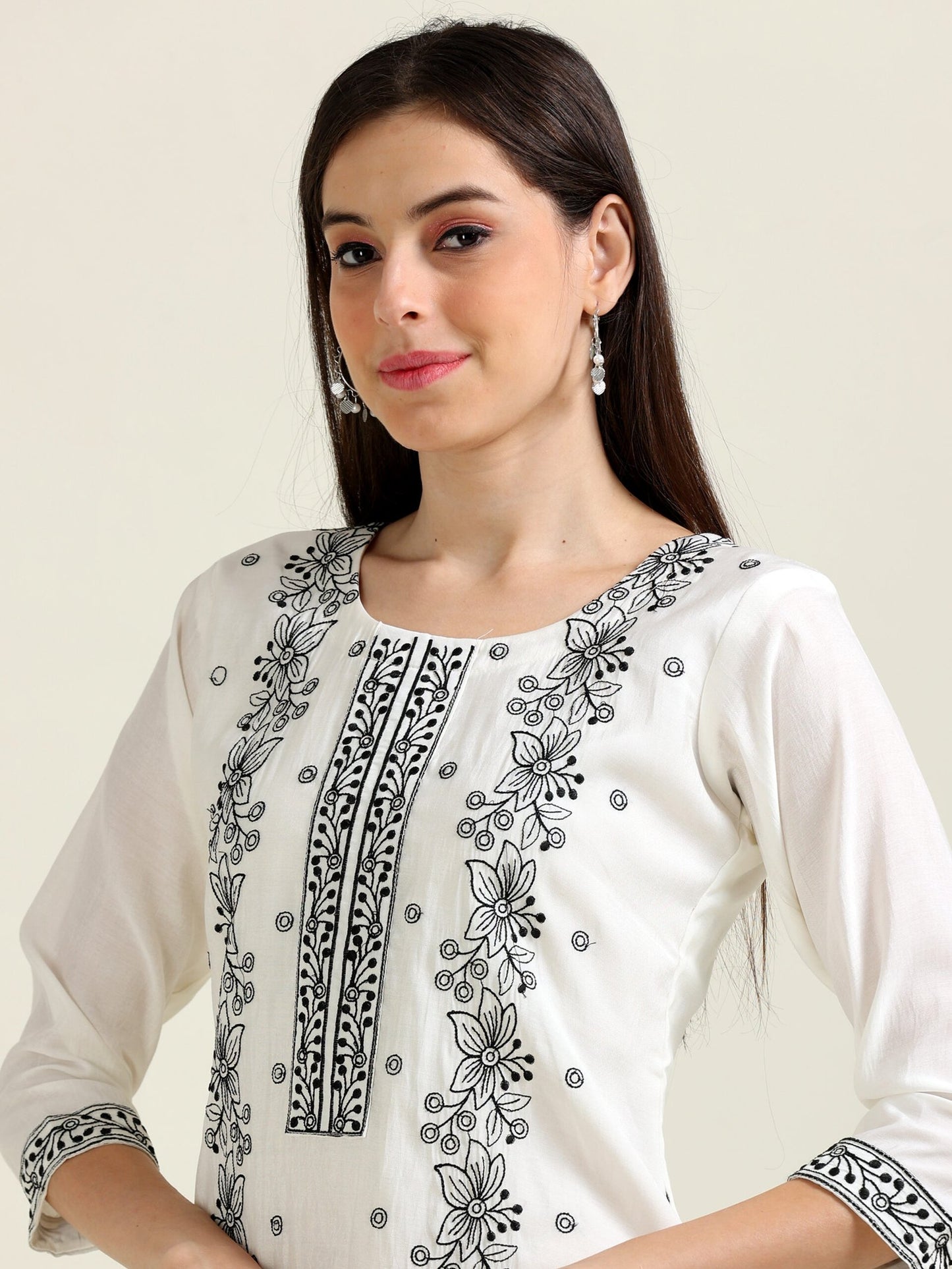 White Panel Chic – Embroidered Straight Cotton Kurti (1JD-9-A12)