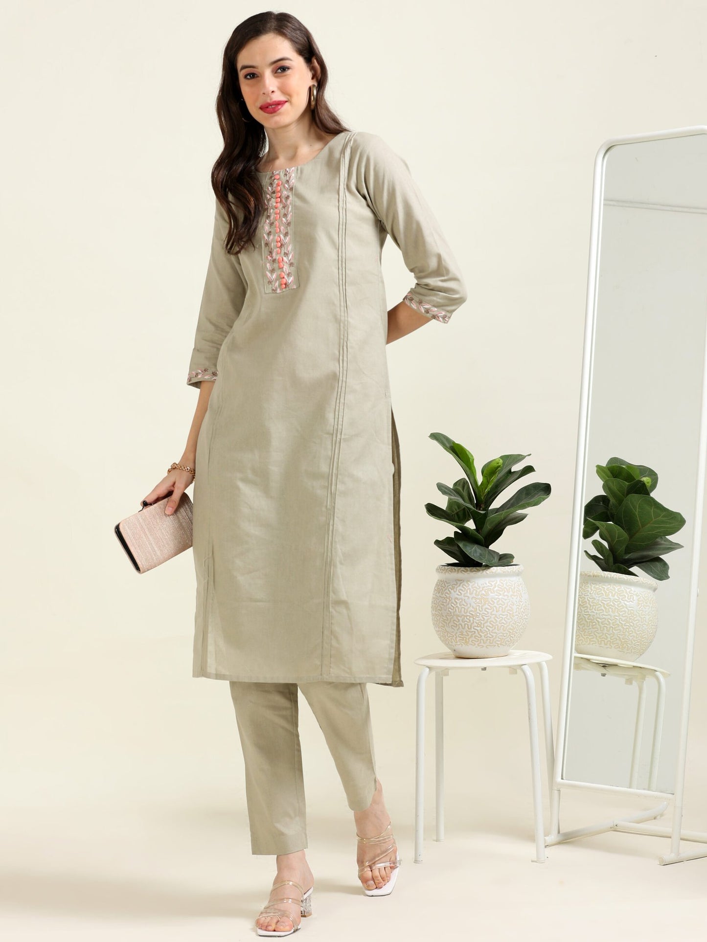 Subtle Olive Elegance – Handworked Light Olive 2 piece set (1KB-5-B7)