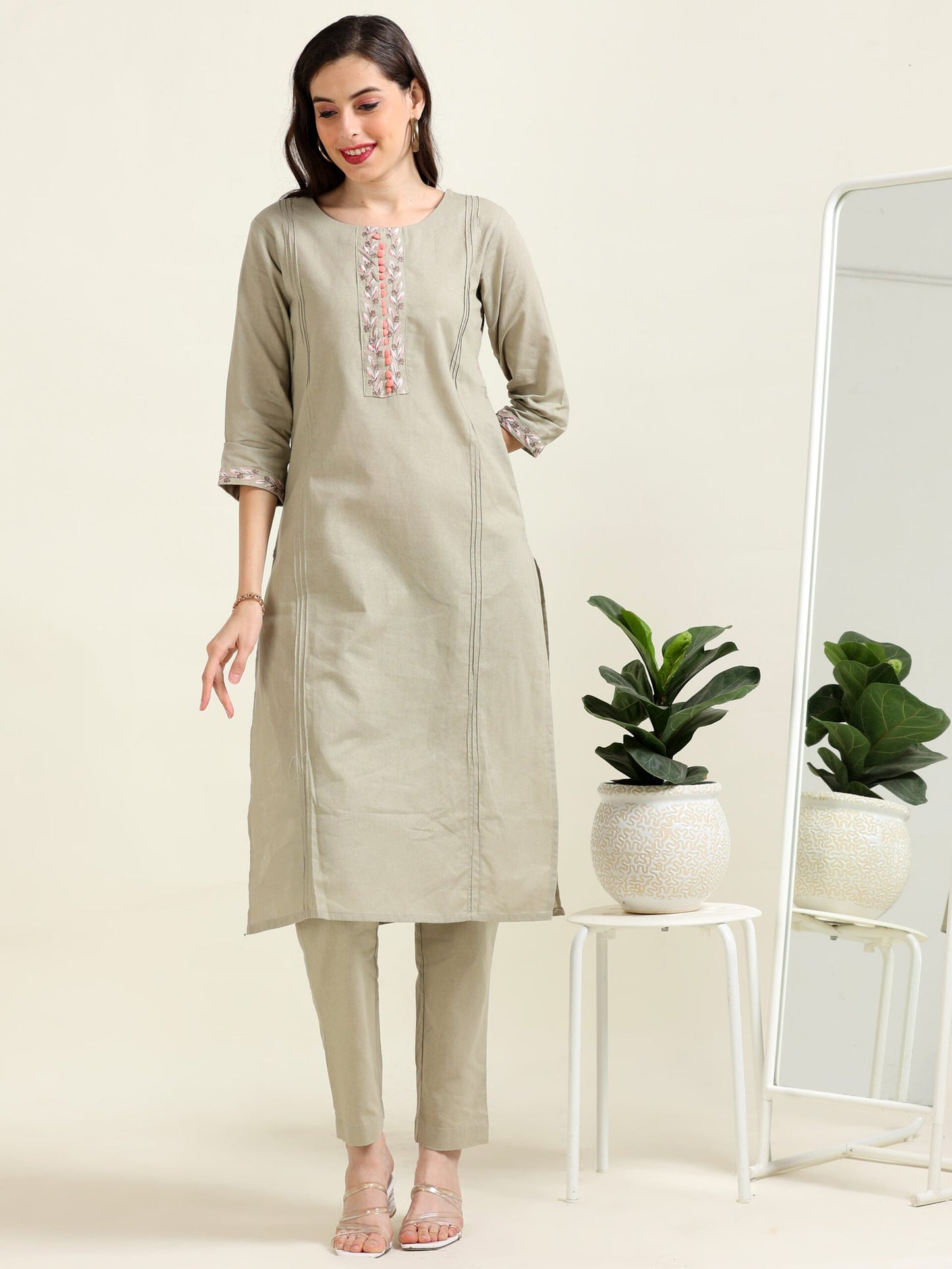 Subtle Olive Elegance – Handworked Light Olive 2 piece set (1KB-5-B7)
