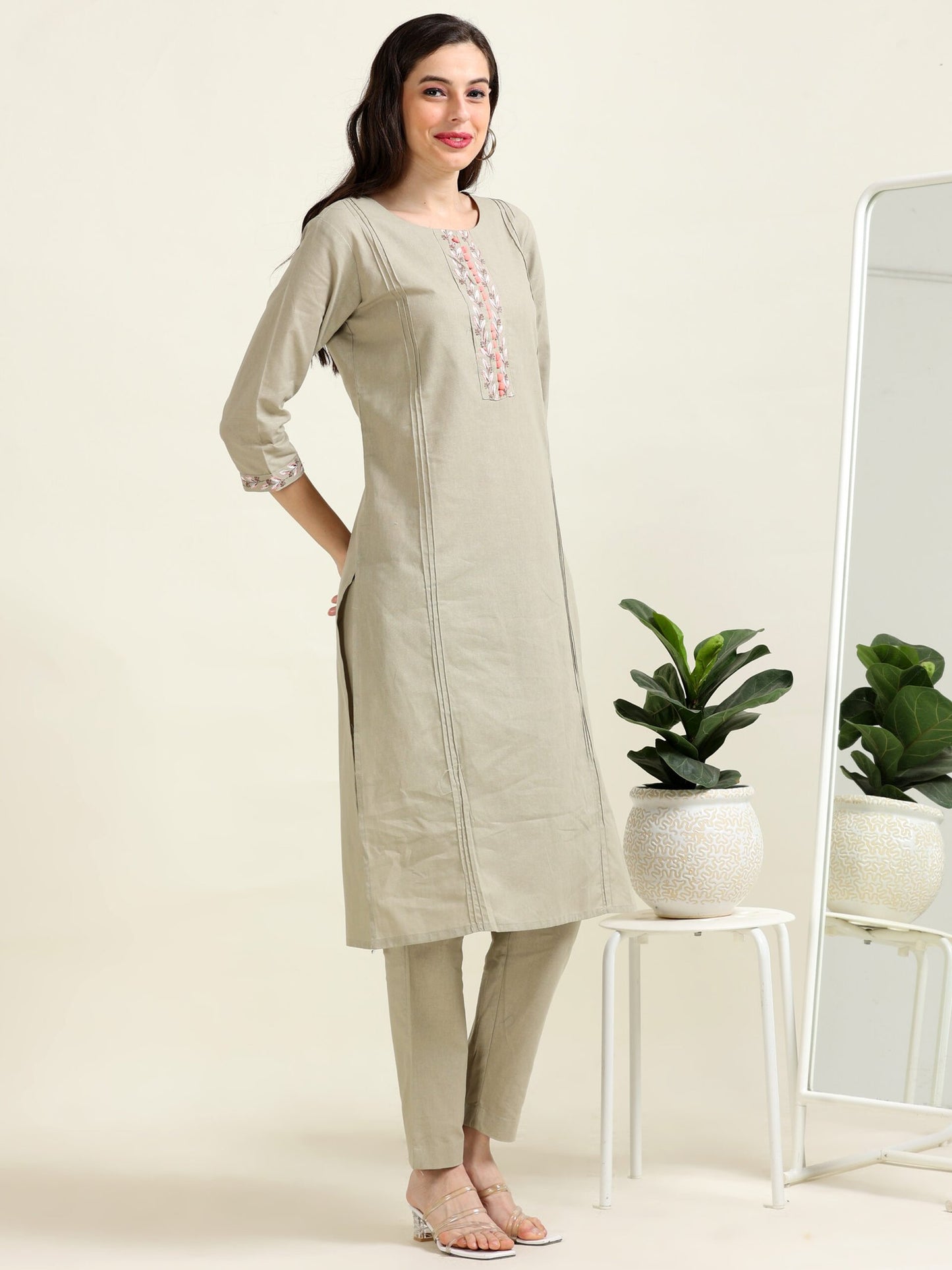 Subtle Olive Elegance – Handworked Light Olive 2 piece set (1KB-5-B7)