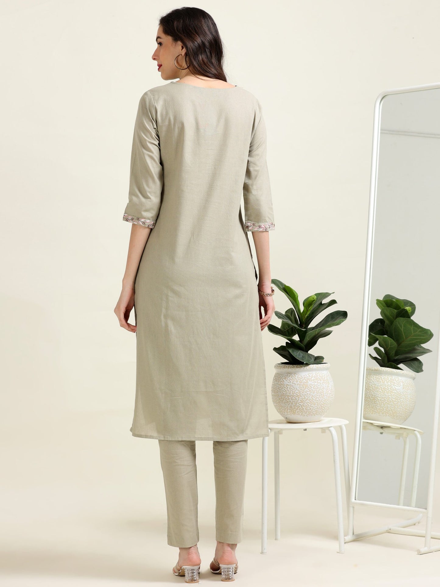 Subtle Olive Elegance – Handworked Light Olive 2 piece set (1KB-5-B7)