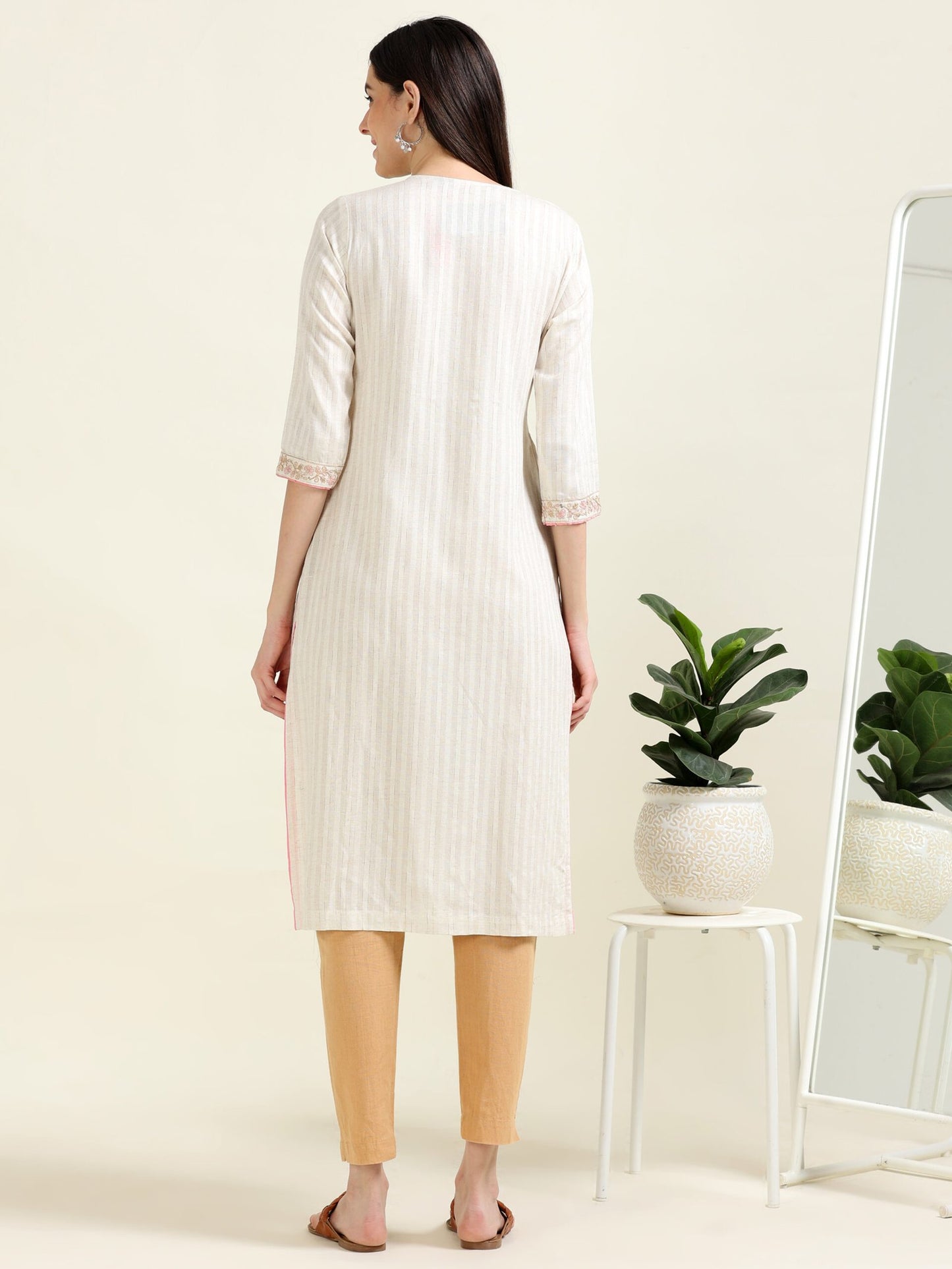 Off-White Embroidered Charm – Cotton-Linen A-Line Kurti (1KB-9-A10)