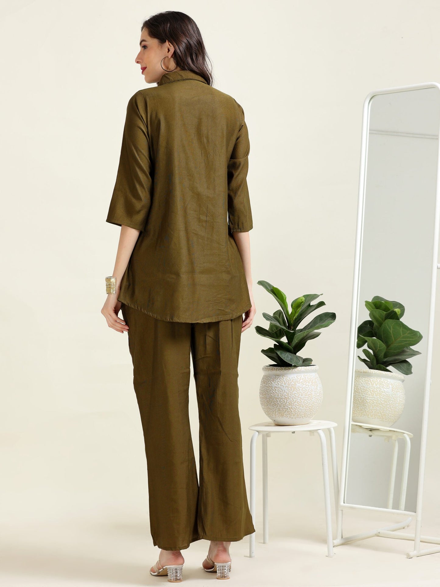 Olive Urban Chic – Indo-Western Handworked Co-Ord Set (1KI-5-B6)