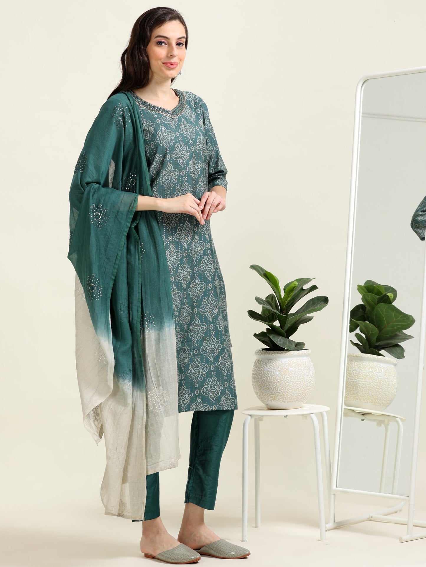 Teal Bandhani Charm – Viscose-Organza 3-Piece Set (1KI-6-C3)