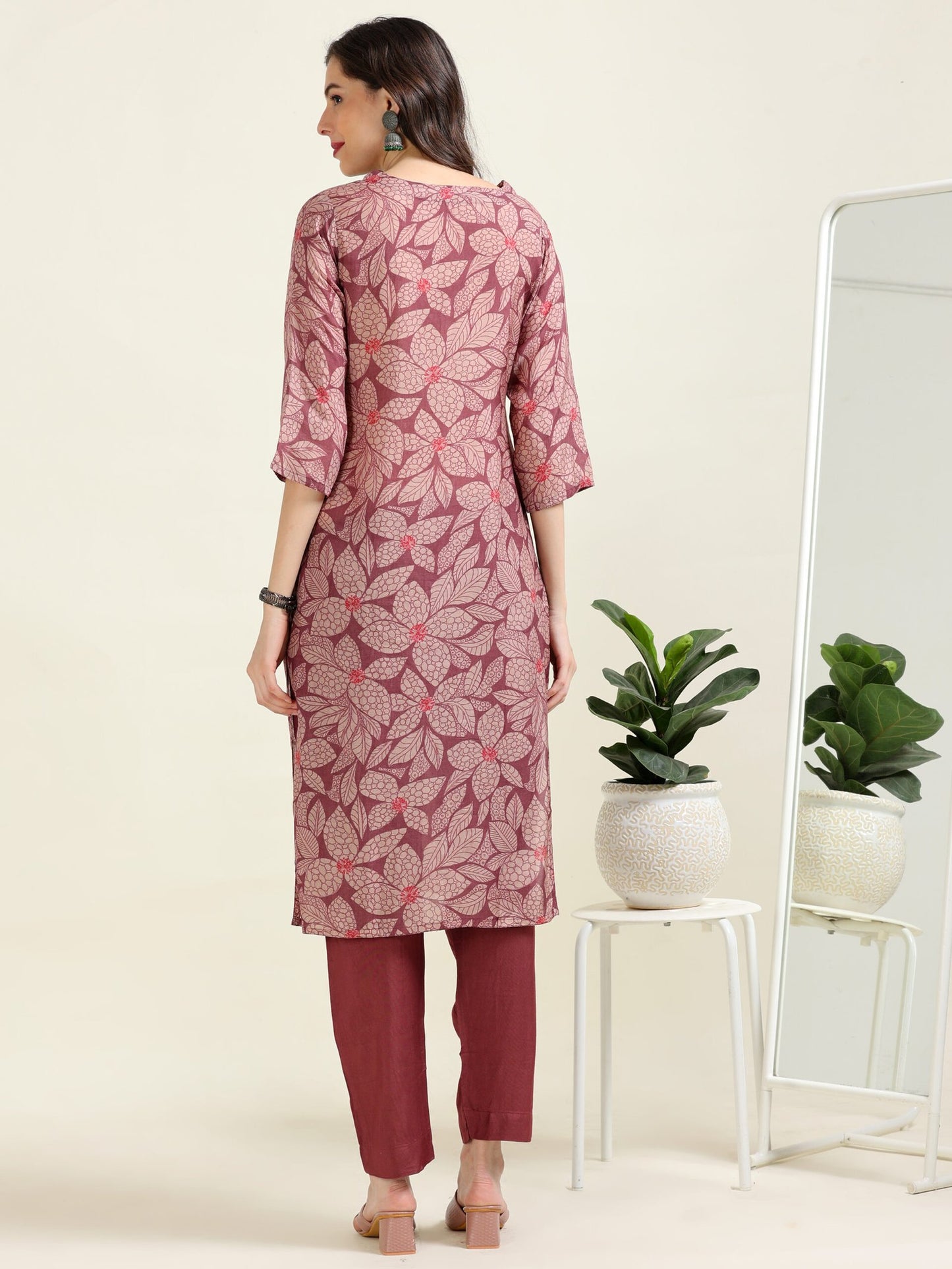Taupe Timelessness – Mauve Viscose Blend Digital Printed 2 piece set (1NH-2-B4)