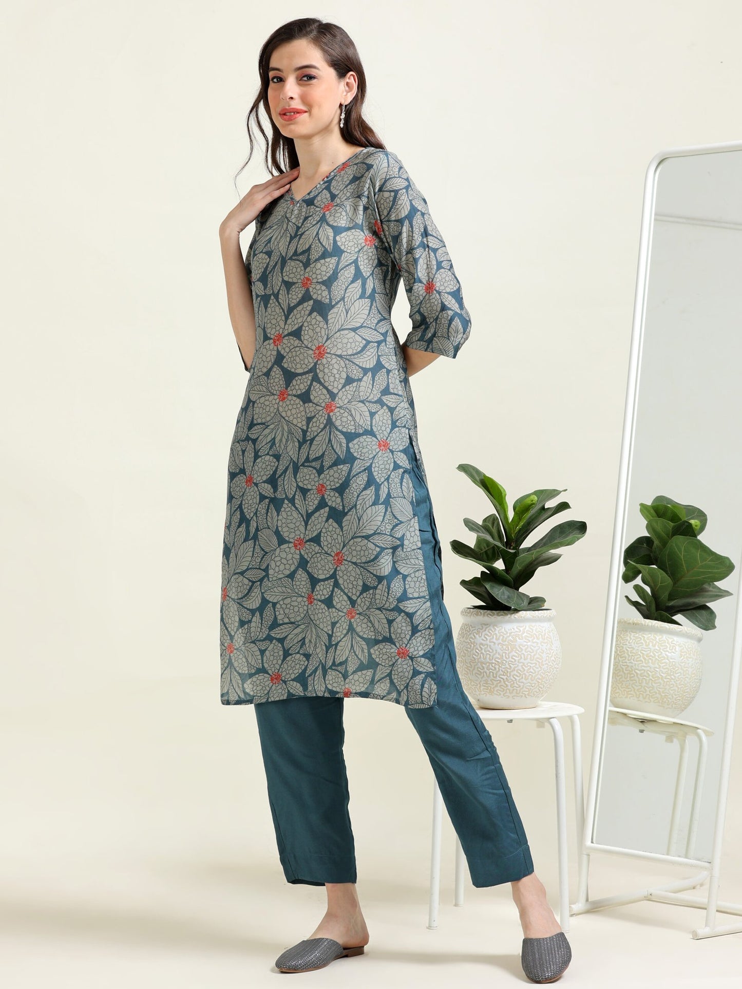 Bluish-Gray Digital Shine – Cotton-viscose 2-Piece Set (1NH-6-B3)