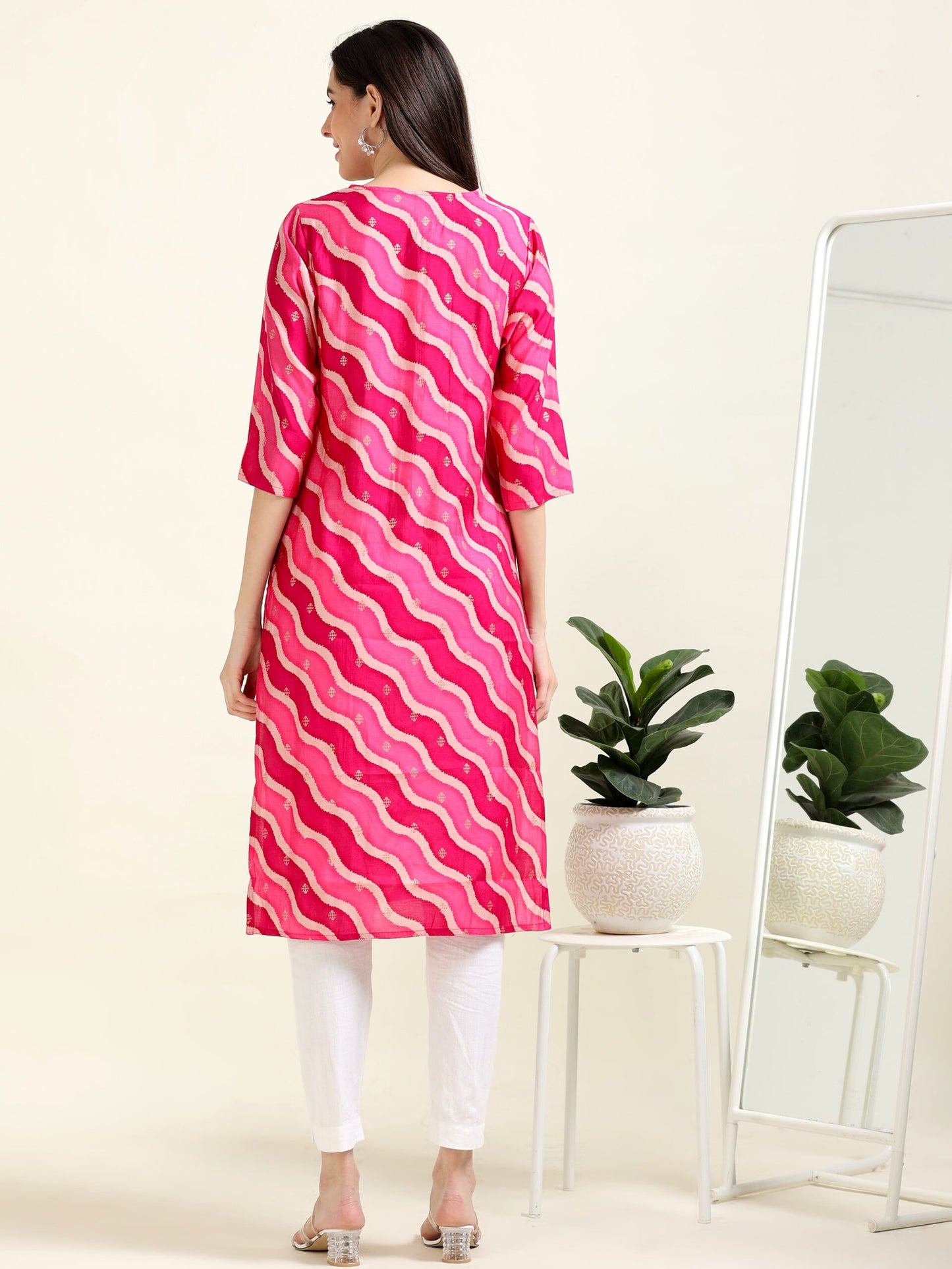 Pink Leheriya College Charm – Silk Blend Straight Kurti (2AA-2- A11)