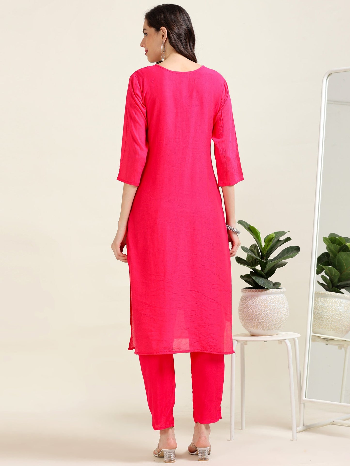 Pink Radiance – Hot Pink Pearl Embroidered Bridesmaid Set (2AA-2-C4)