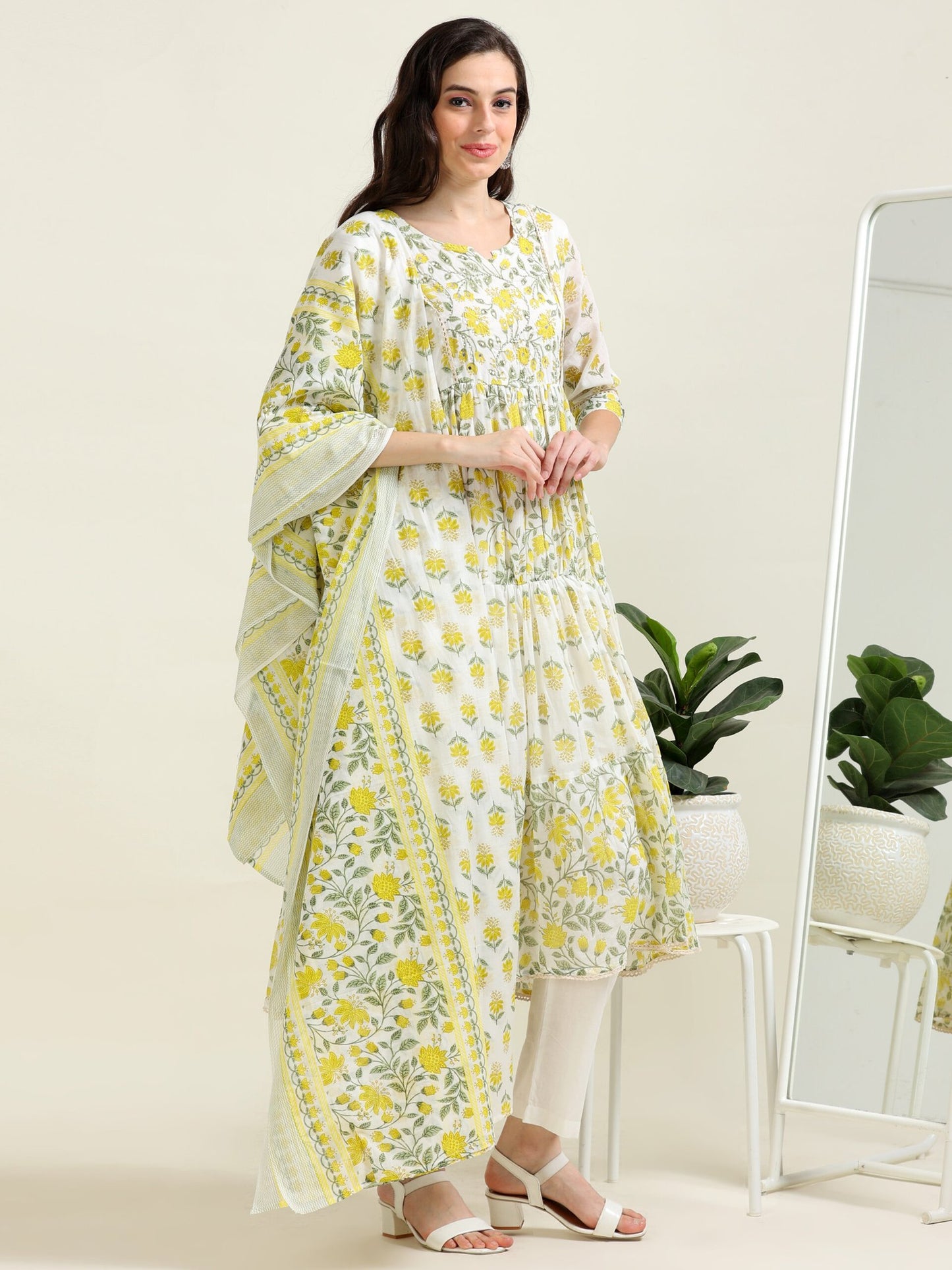 Off-White Brunch Bloom – Anarkali Cotton 3-Piece Se (2DF-9-C5)