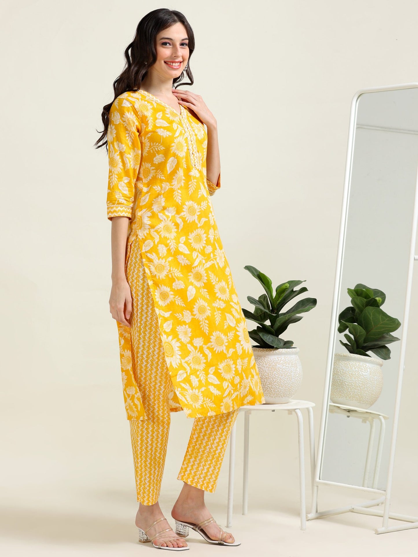 Yellow Lace Delight – Cotton 2-Piece Kurti Set (2FW-4-B6)