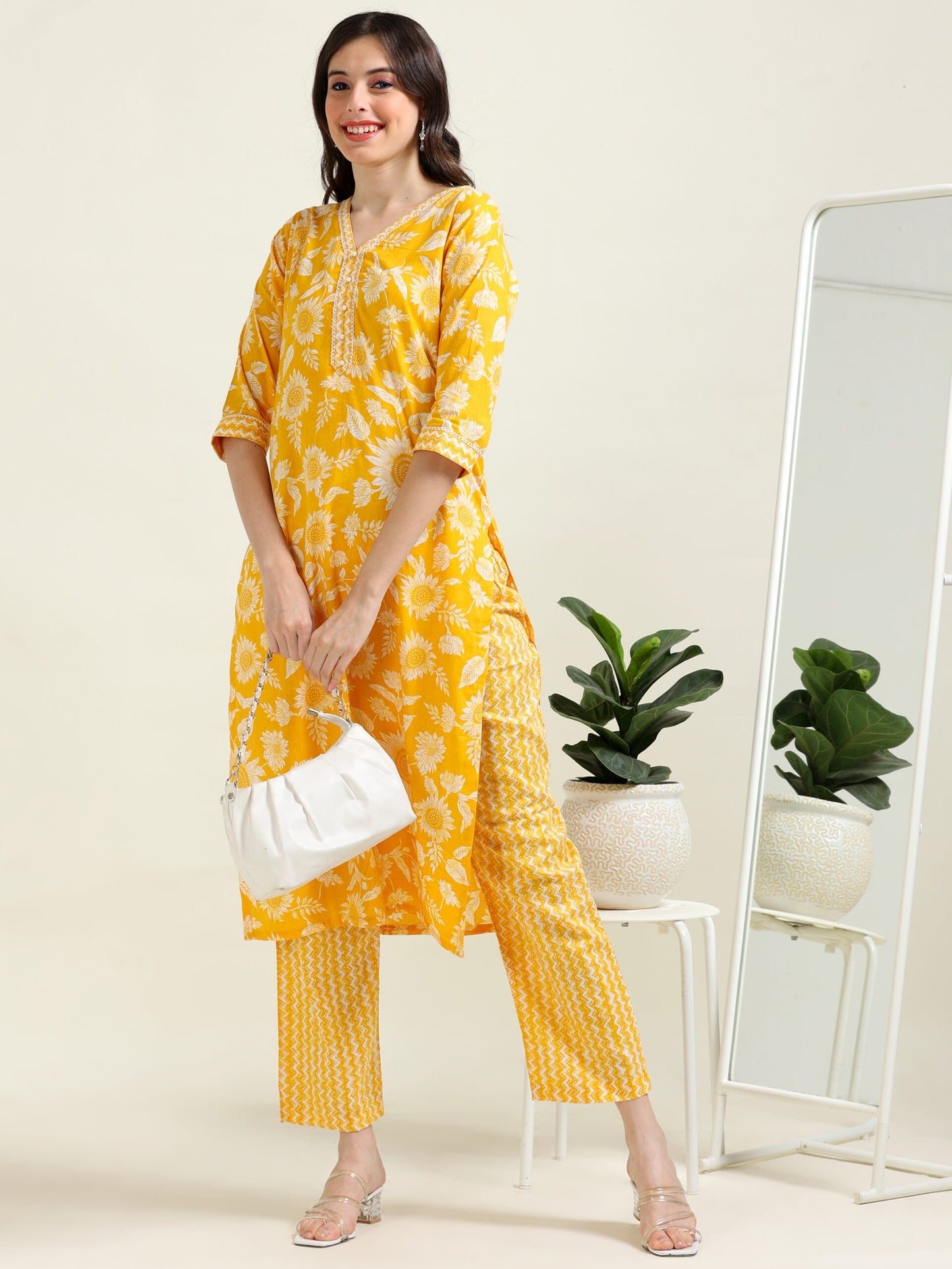 Yellow Lace Delight – Cotton 2-Piece Kurti Set (2FW-4-B6)