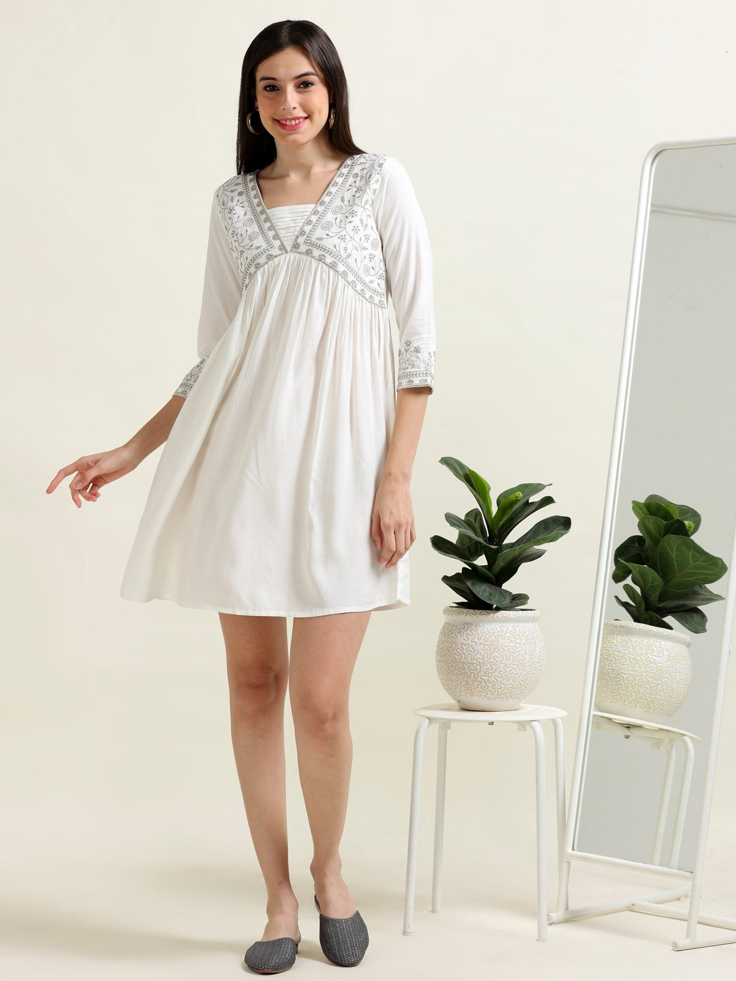 White Brunch Belle – Alia Yoke Cotton Blend Dress (2PS-9-A7)