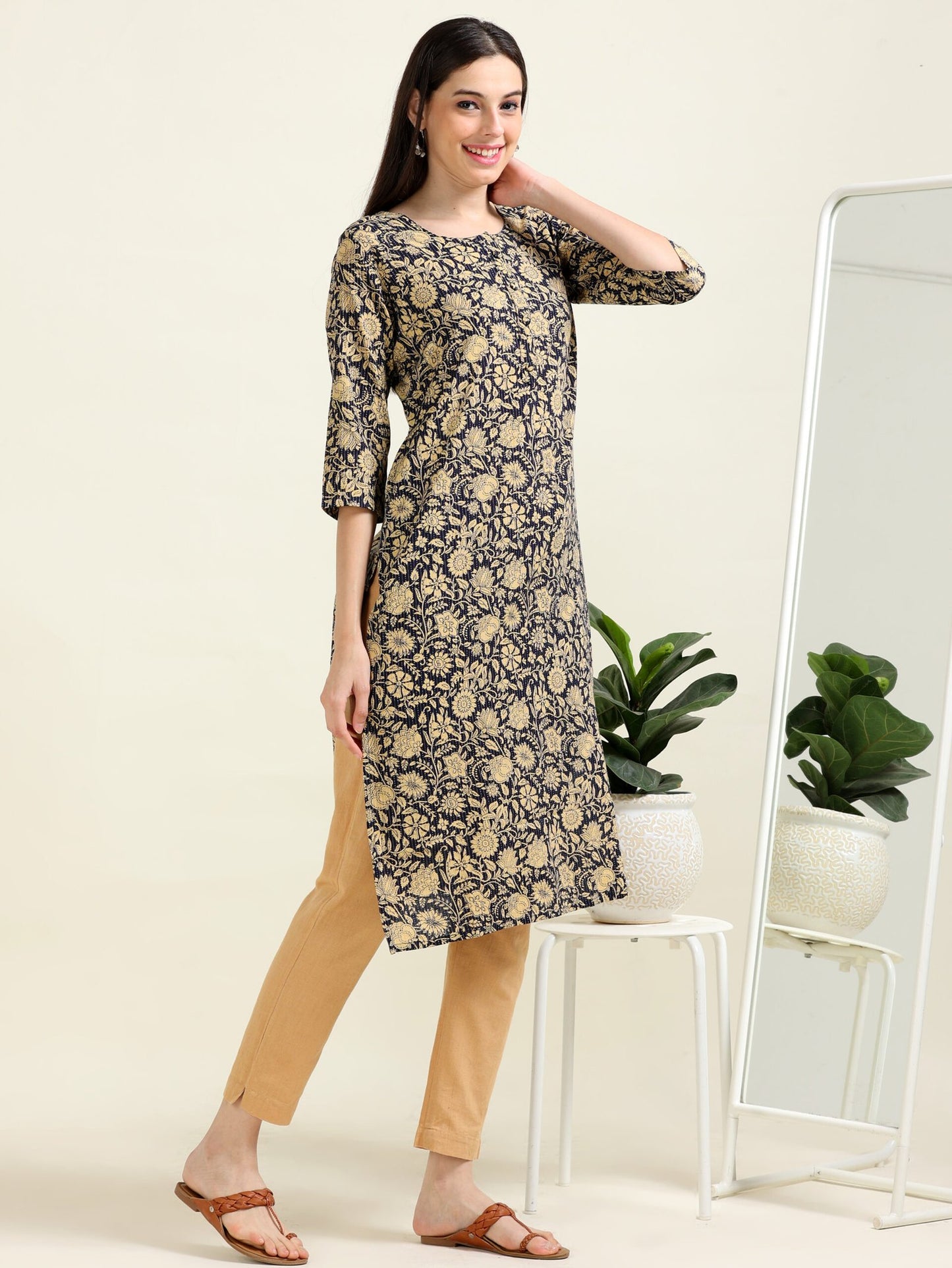 Navy Print Breeze – Cotton Straight Kurti (2TP-0-A9)
