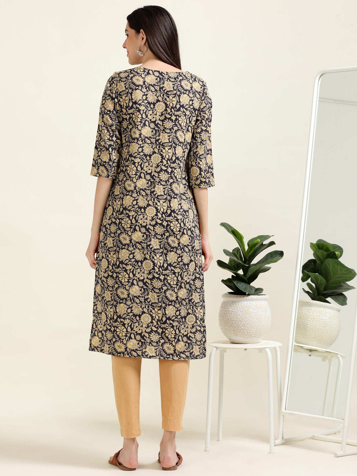 Navy Print Breeze – Cotton Straight Kurti (2TP-0-A9)