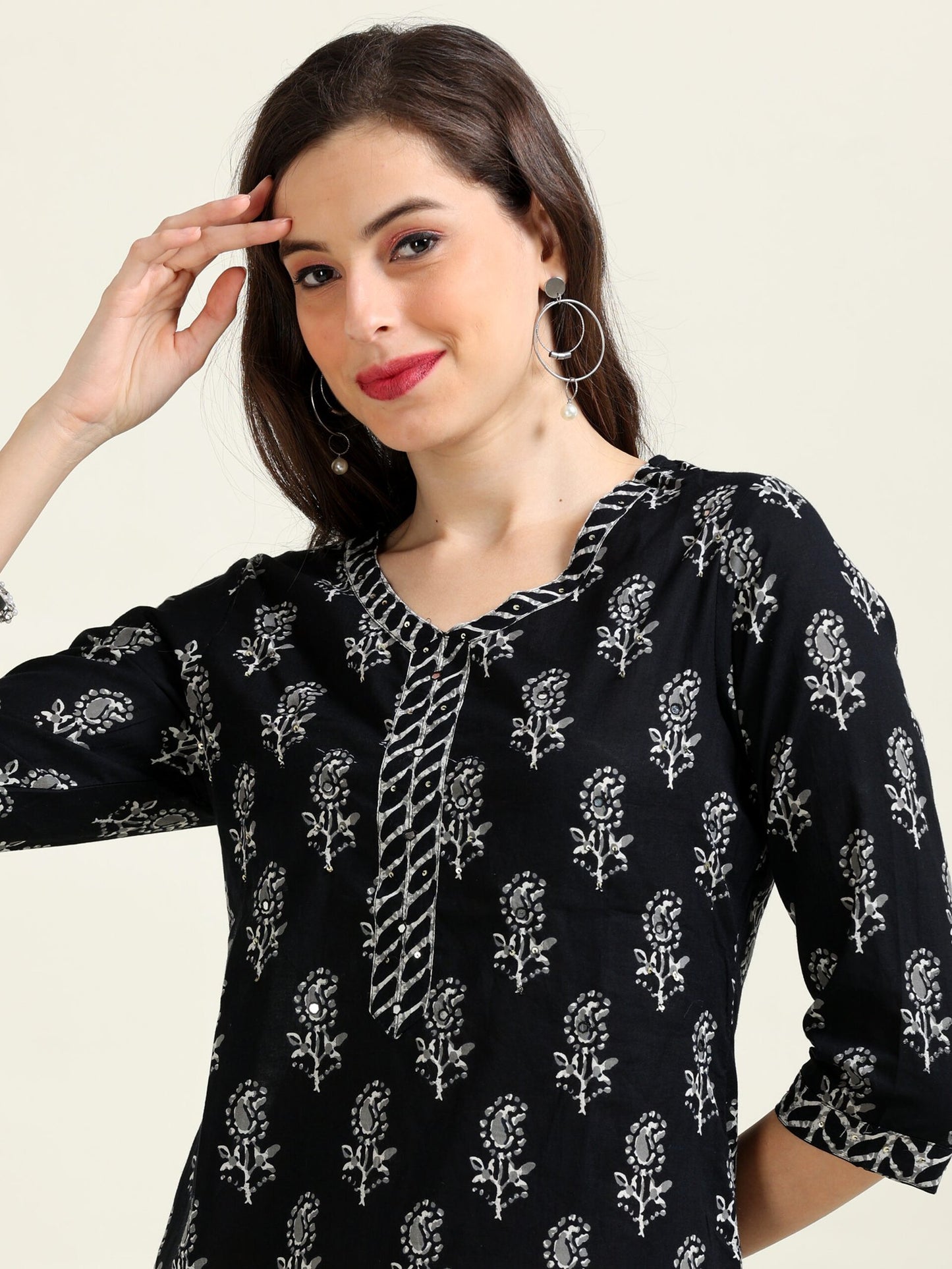 Noir Nightfall – Black Sequined Cotton Mul 3 piece Set (2TP-0-C20)