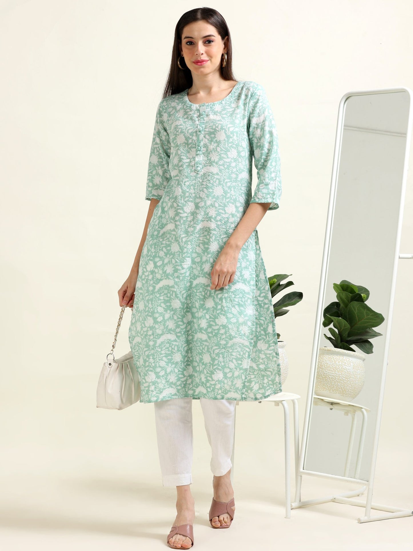 Green Sunlit Stroll – Printed Cotton Kurti (2TP-5-A7)