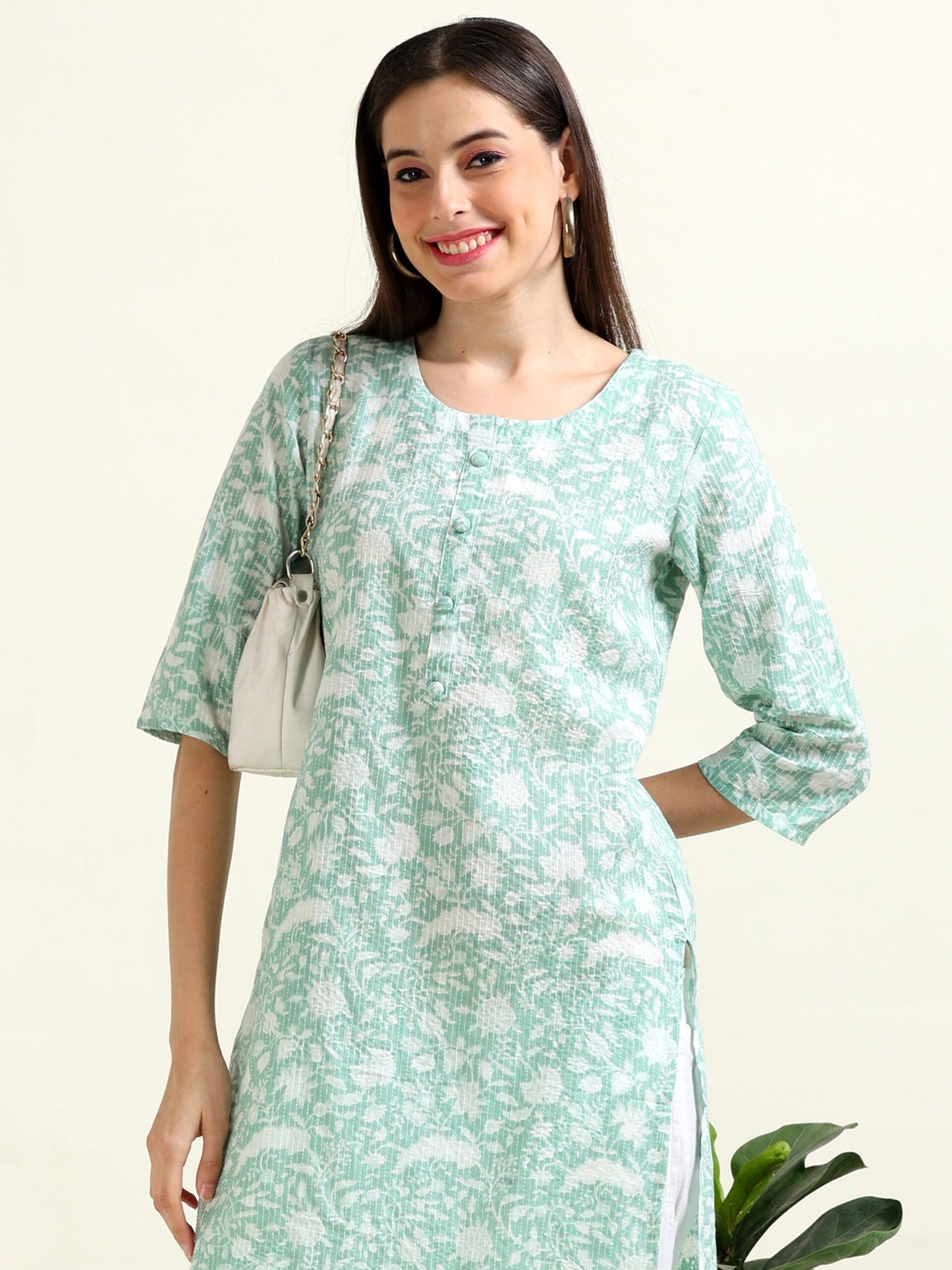 Green Sunlit Stroll – Printed Cotton Kurti (2TP-5-A7)