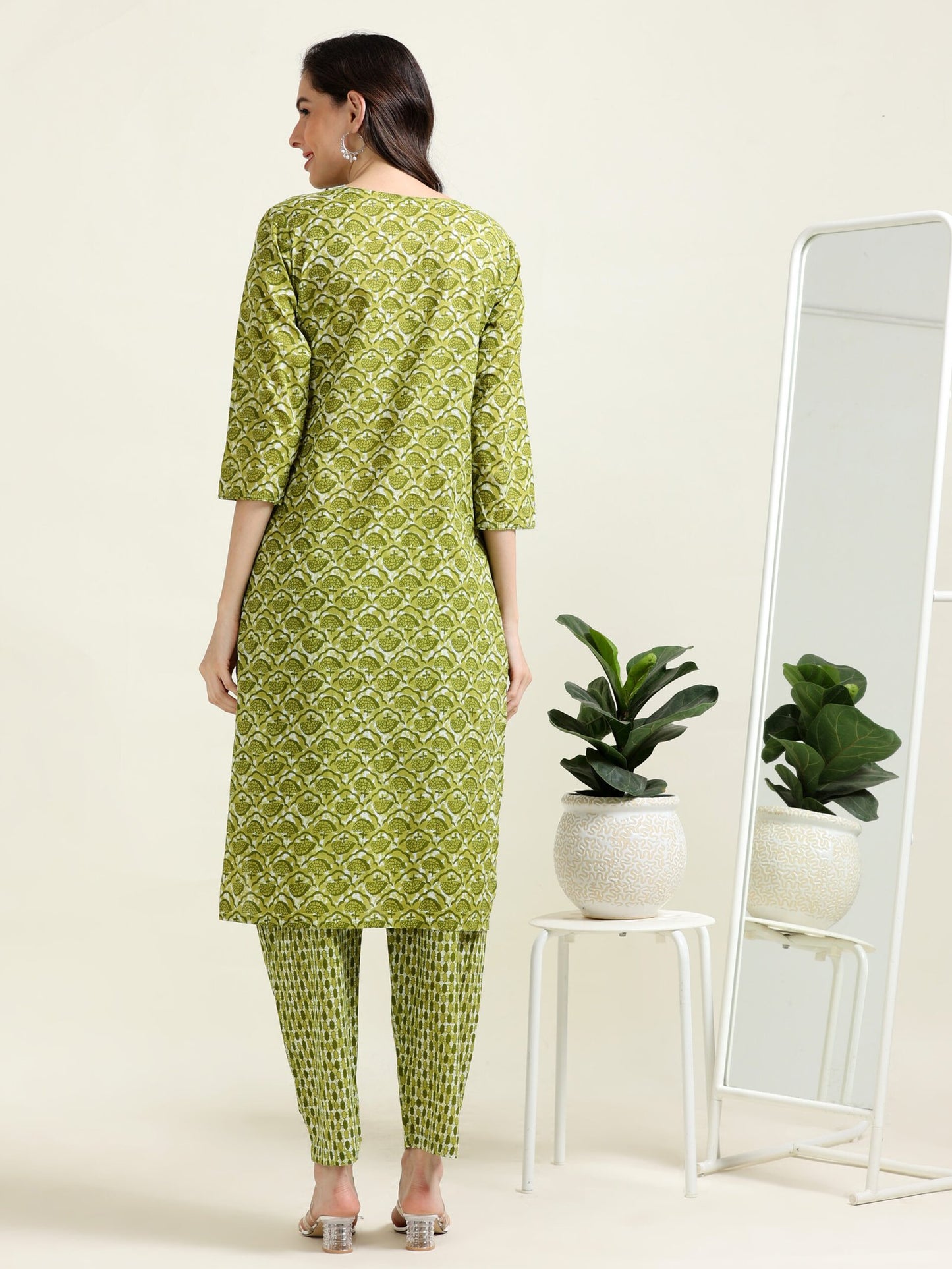Green Sequined Glow – Cotton Straight Kurti 2-piece Set (2TP-5-B11)