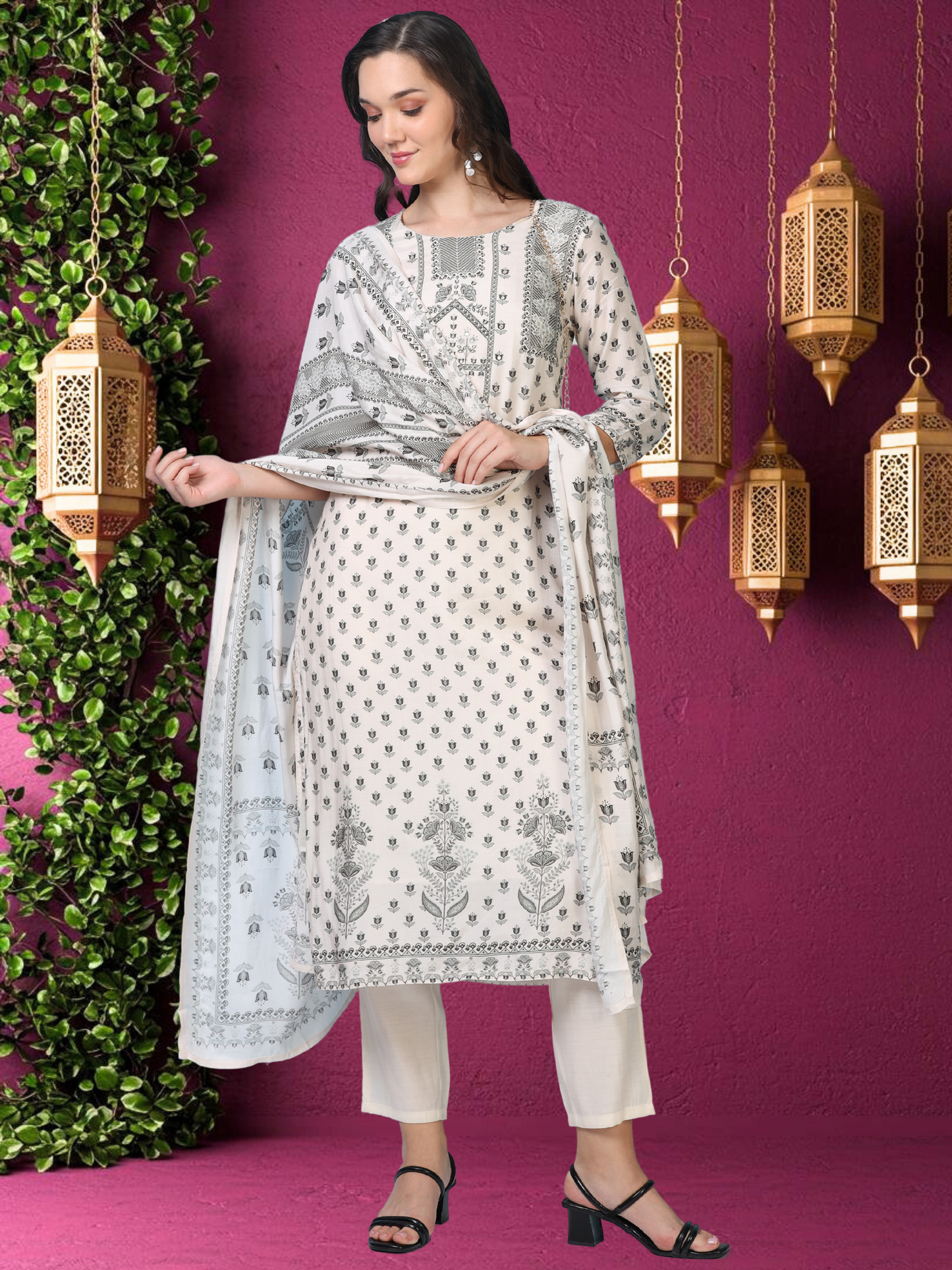 Monochrome Muse – White & Black Printed 3-Piece Set (2AA-9-C1)