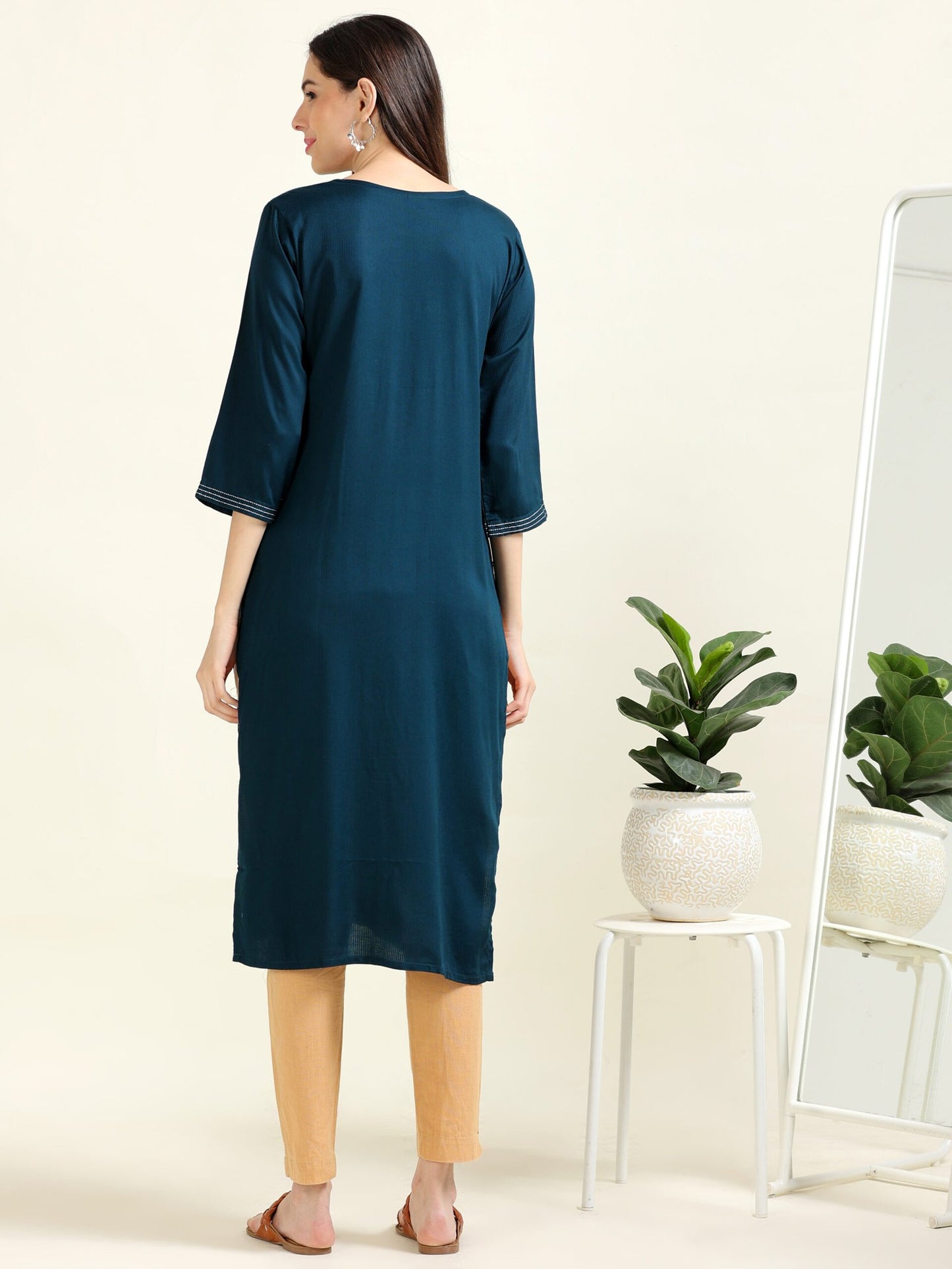 Navy Silver Sophistication – Embroidered Cotton Straight Kurti (1JD-6-A11)