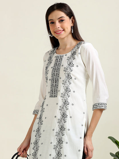 White Panel Chic – Embroidered Straight Cotton Kurti (1JD-9-A12)