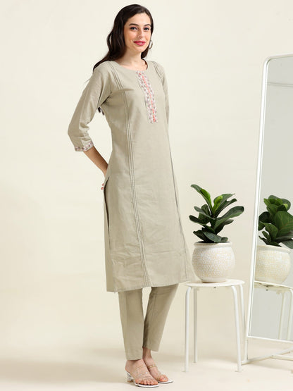 Subtle Olive Elegance – Handworked Light Olive 2 piece set (1KB-5-B7)