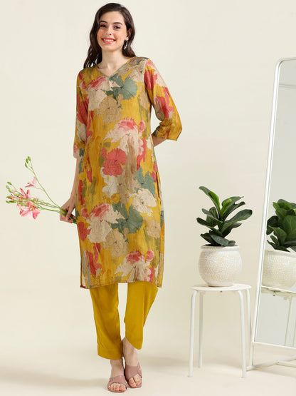 Mustard Digital Glow – Cotton-Viscose 2-Piece Set (1NH-4-B6)