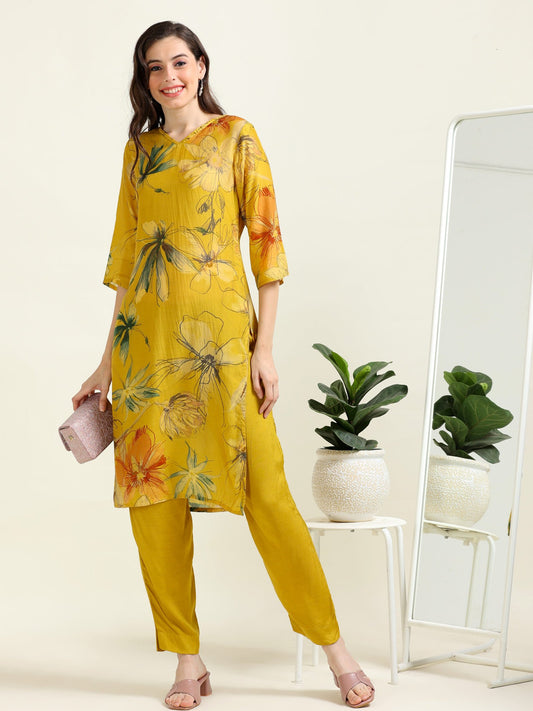 Yellow Digital Sunshine – Cotton-Viscose 2-Piece Set (1NH-4-B7)