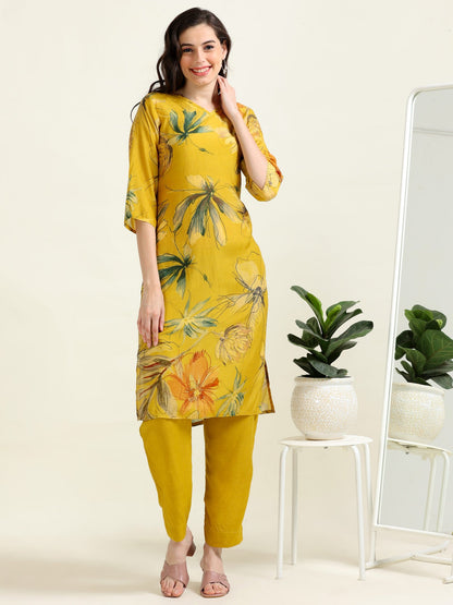 Yellow Digital Sunshine – Cotton-Viscose 2-Piece Set (1NH-4-B7)