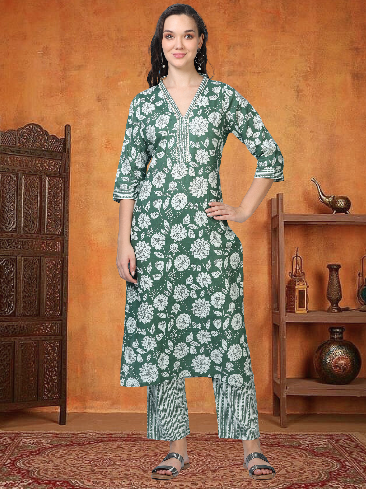 Bottle Green Flag – Lace & Pearl Detailed Printed 2-Piece Set (2FW-5-B3)