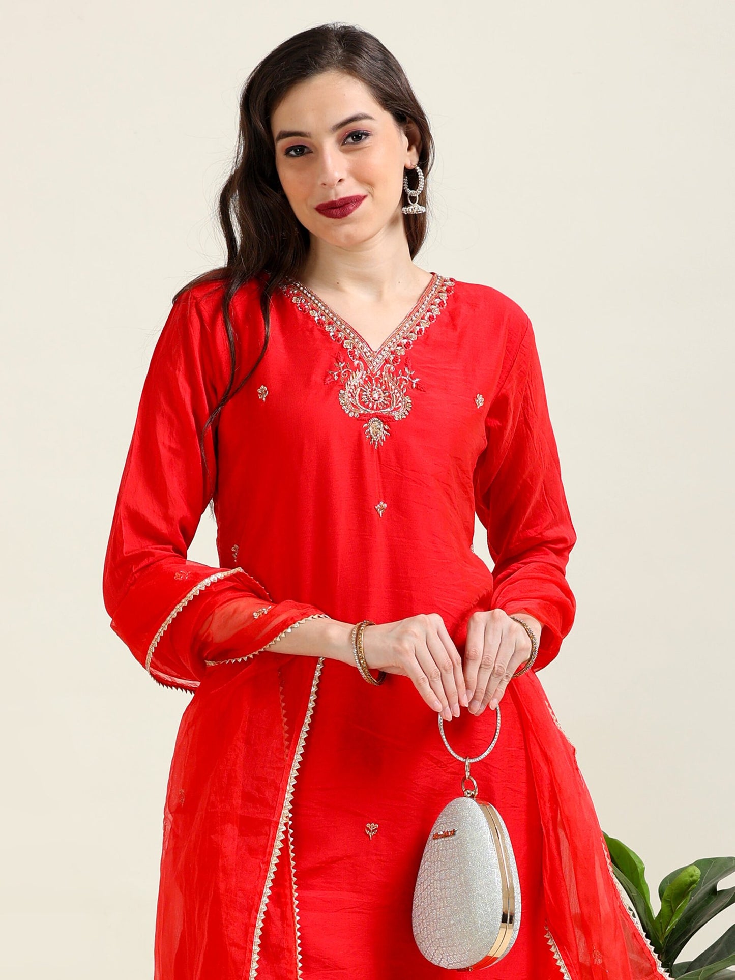 Radiant Rouge Royalty – Red Jardoshi Embroidered 3 piece set (2AA-2-C3)