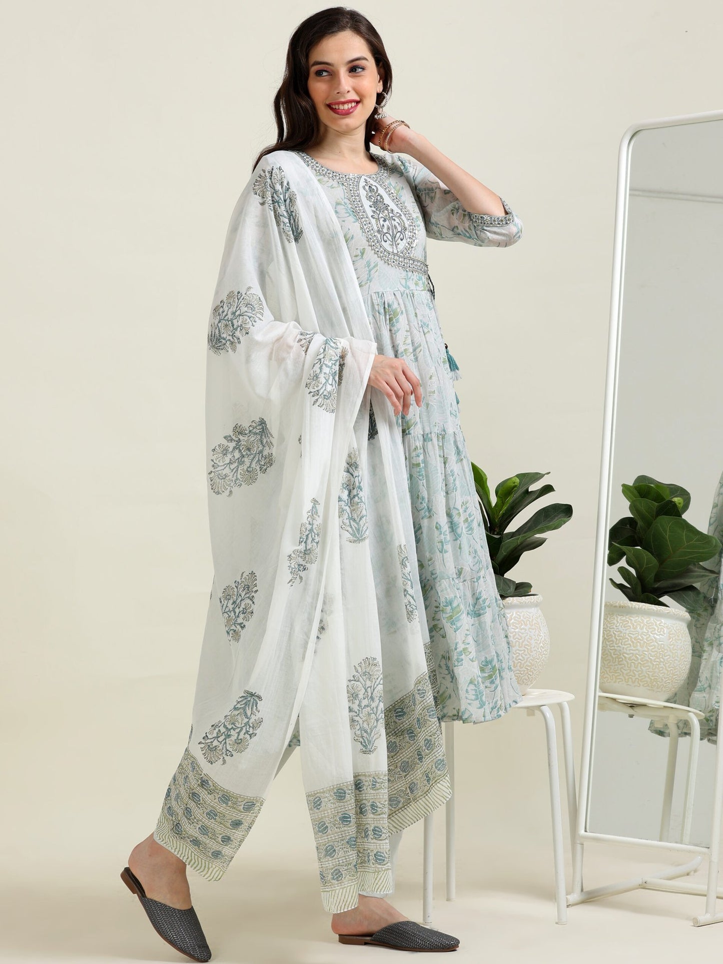 Silver Lining – Light Gray Embroidered Angrakha Kurti Set (2DF-5-C11)