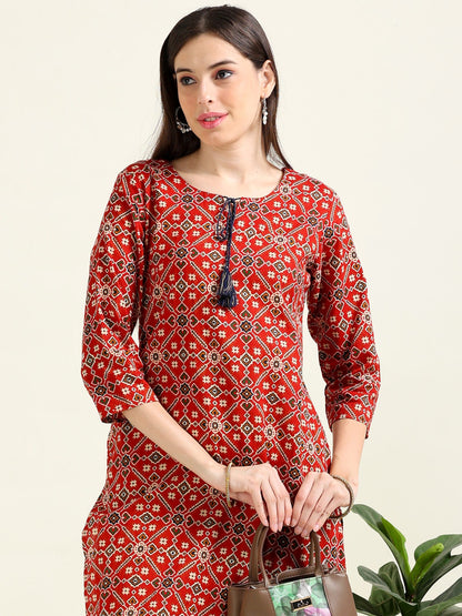Maroon Printed Elegance – Cotton Straight Kurti  (2TP-2-A2)