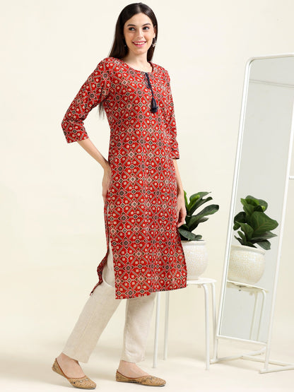 Maroon Printed Elegance – Cotton Straight Kurti  (2TP-2-A2)