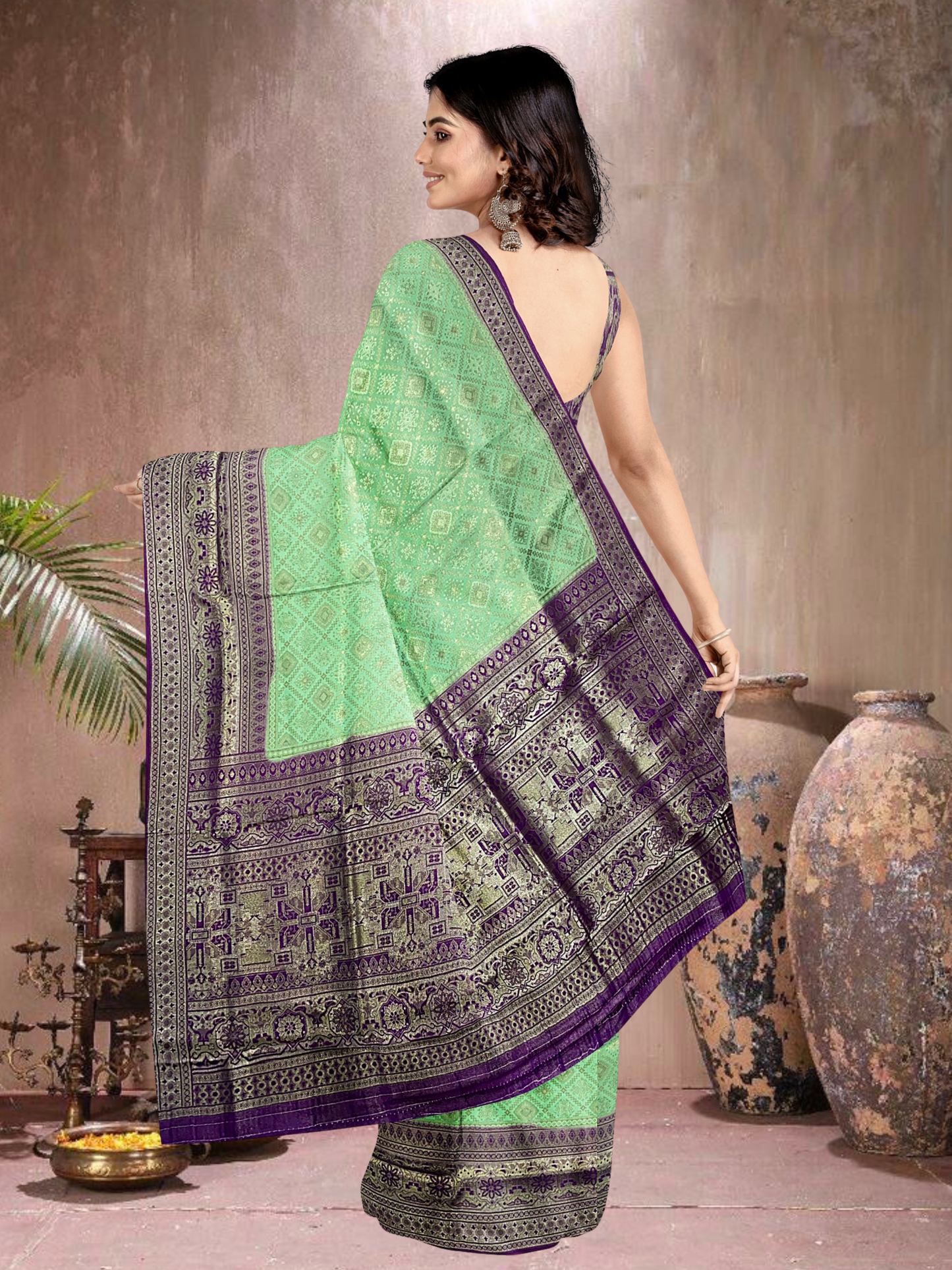 Green-Purple Glow – Satin Brocade Saree (PG-PU-519013)