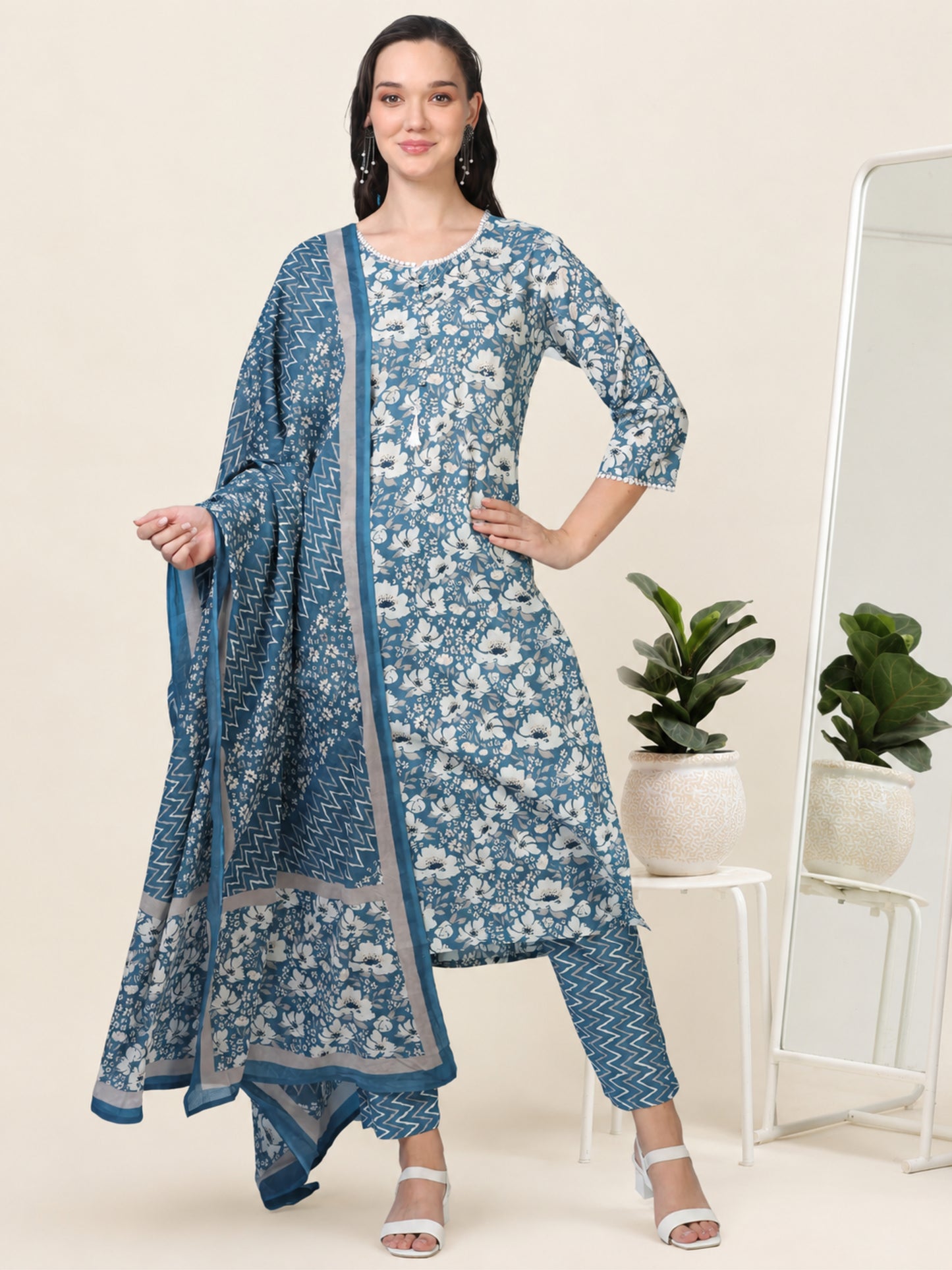 Blue Bloom – Blue & White Printed 3-Piece Set (2TP-6-C19)