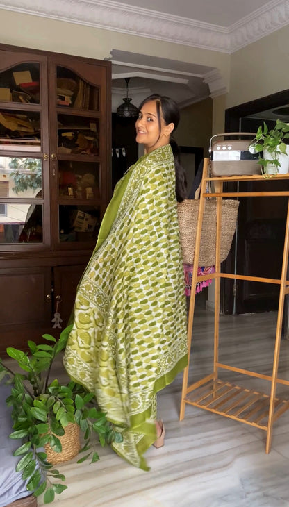 Green Sequined Glow – Cotton Straight Kurti 3-piece Set  (2TP-5-C11)