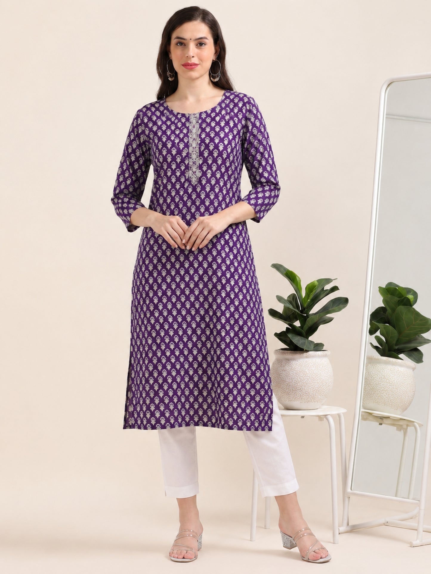 Lilac Luxe – Purple Cotton-Blend Embroidered Kurti (2AA-7-A8)