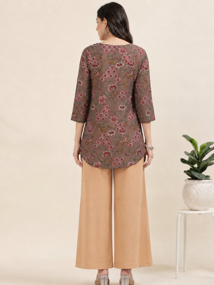 Earthy Muse – Printed Short Brown Cotton Kurti (1NH-1-A17)