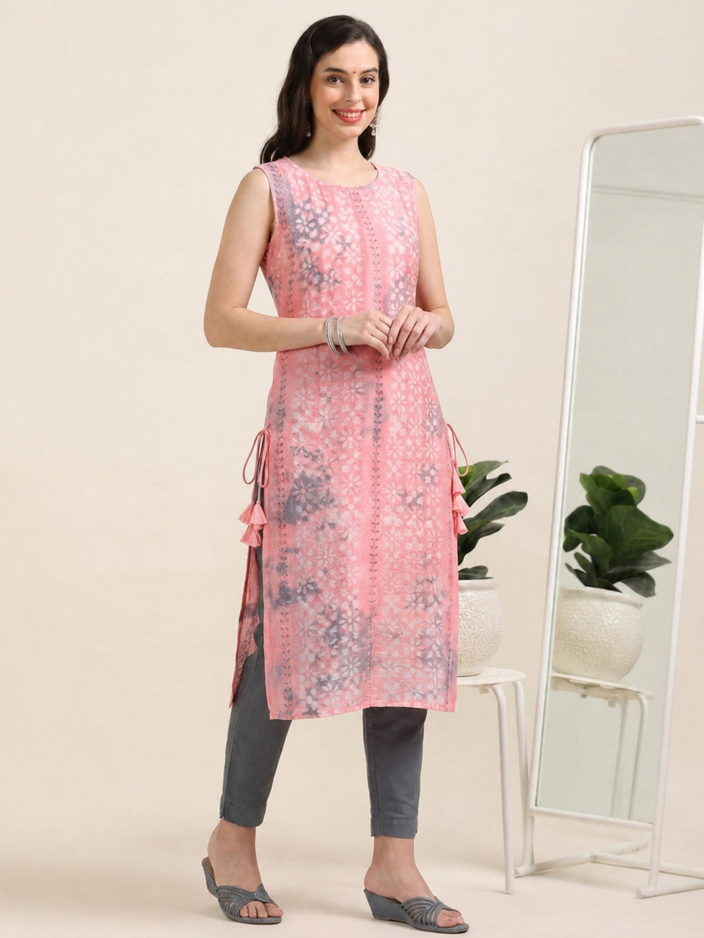 Pink Power Drip – Sleeveless Shibori Silk-Blend Kurti (1JD-2-A3b)