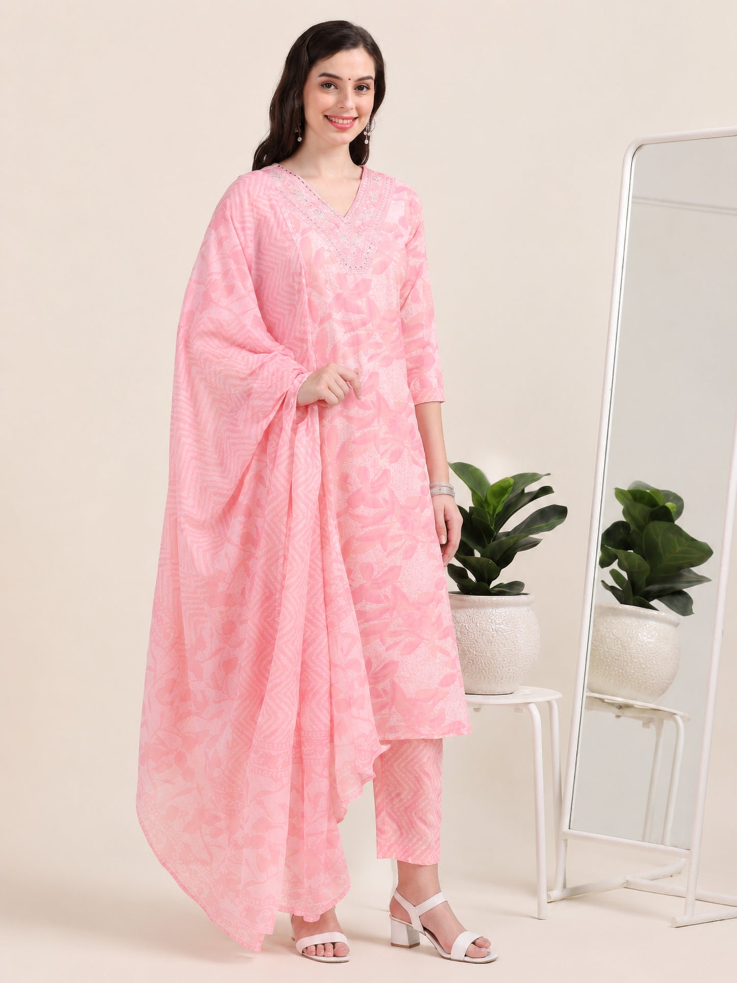 Rosy Reverie – Light Pink Printed 3-Piece Set (2DF-2-C15)