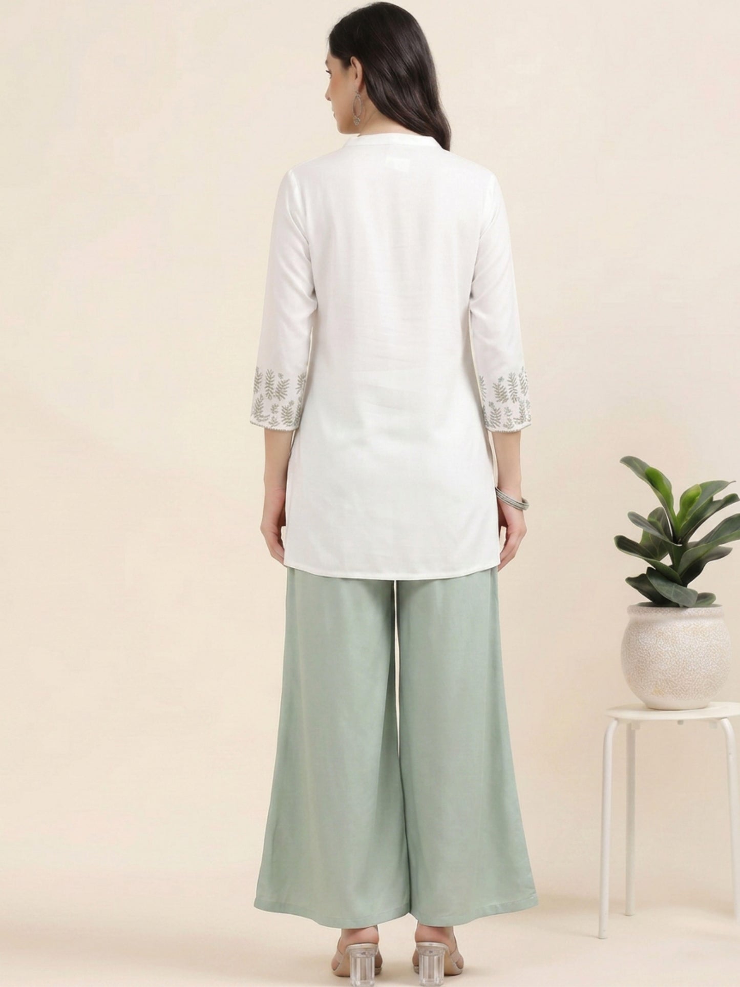 White Silver Charm – Embroidered Short Cotton Kurti (2PS-9-A6)
