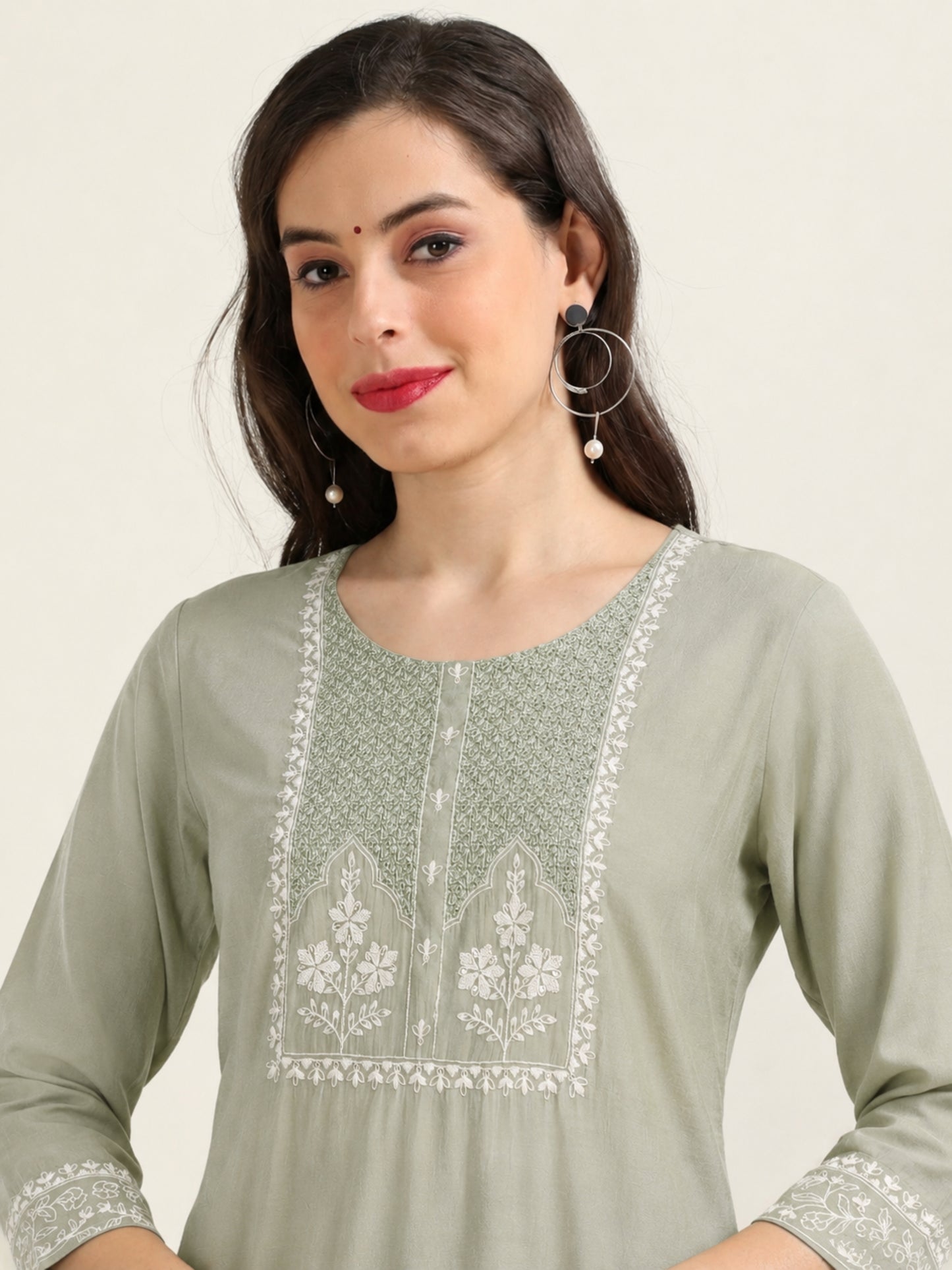Olive Ease – Light Olive Threadwork Kurti (2AA-5-A10)