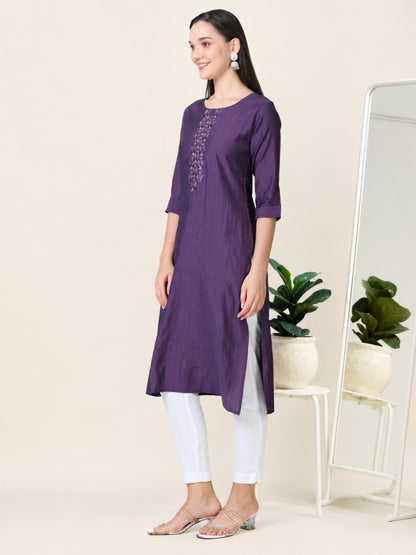 Wine Whisper – Embroidered Cotton Straight Kurti (1JD-7-A9)